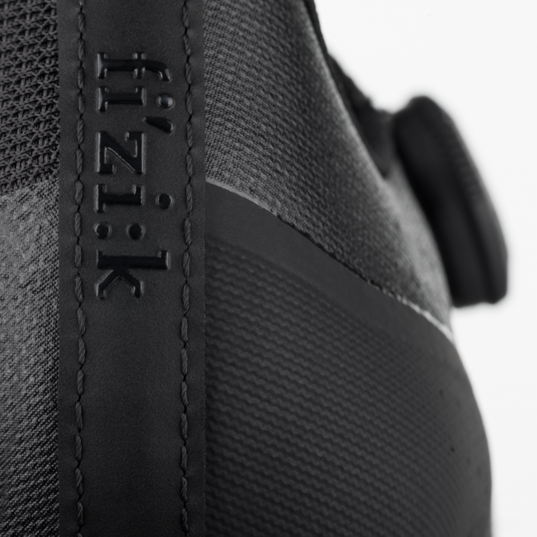 Fizik R4 Tempo Overcurve Wide