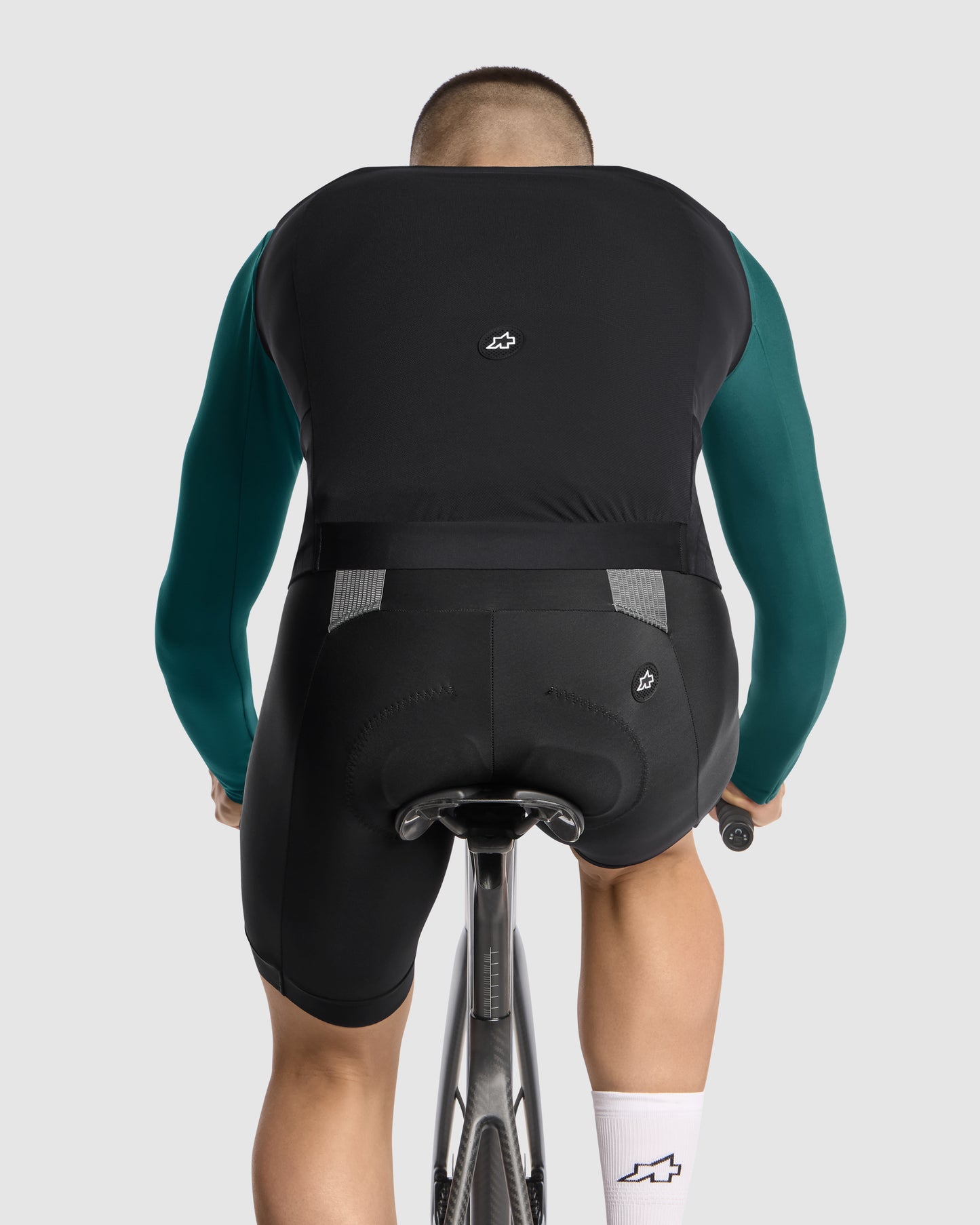 ASSOS MILLE GTS Spring Fall Vest S11 — view 18