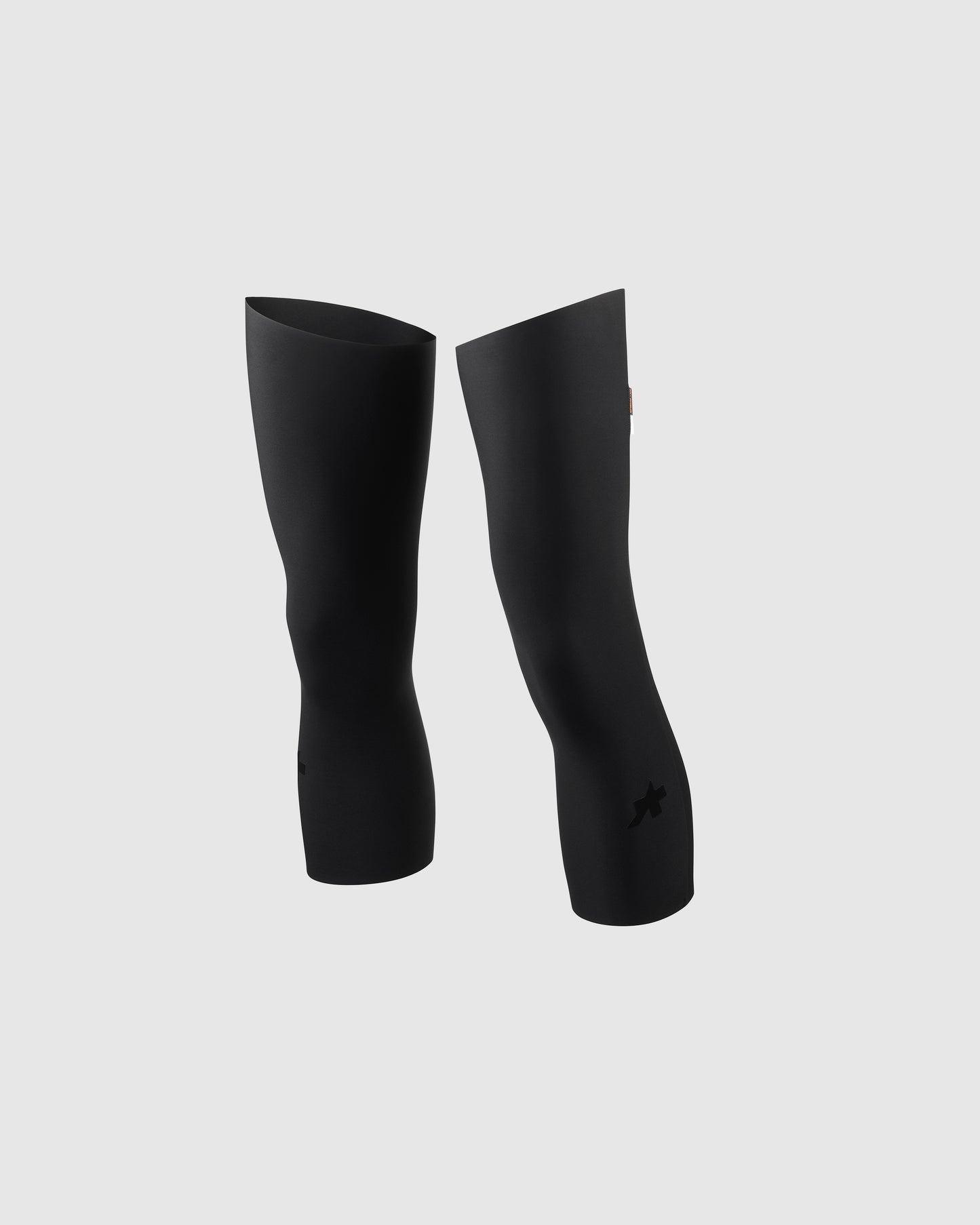ASSOS R Winter Knee Warmers P1