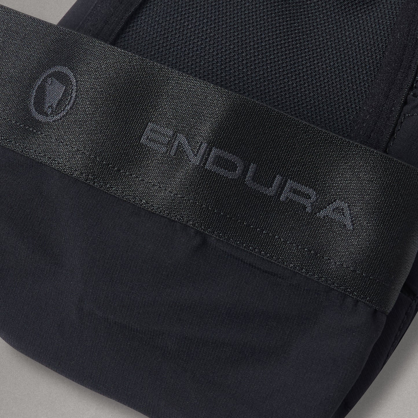 Endura MT500 D3O Ghost Knee Pad — view 4