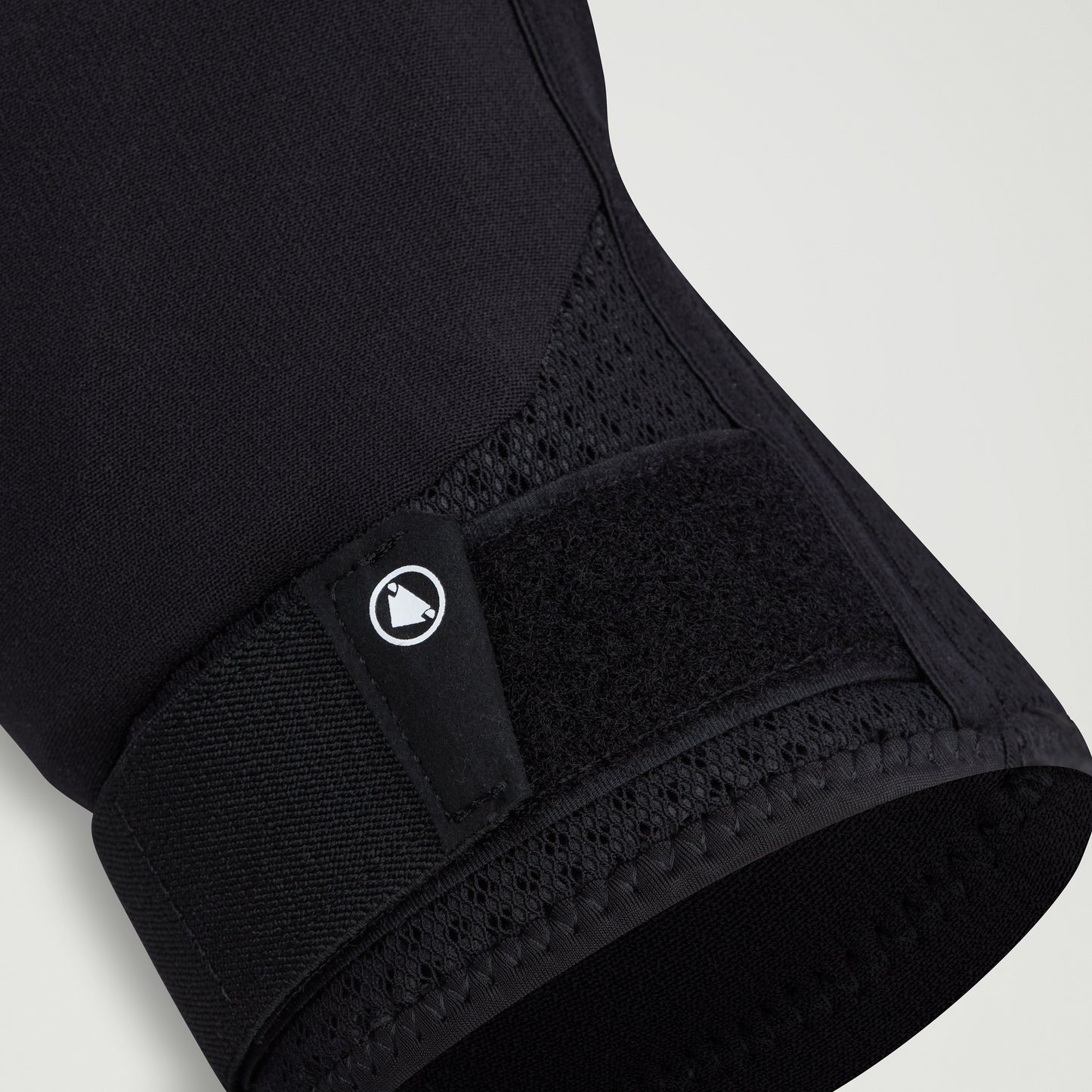 Endura SingleTrack Elbow Pad — view 5