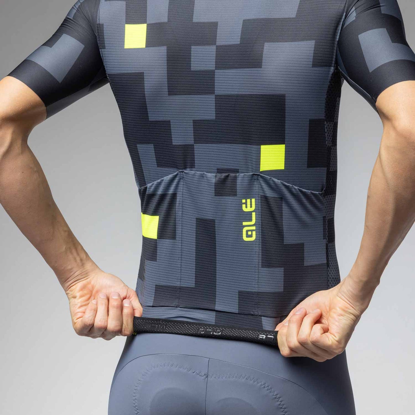 Ale Clothing Pixel Pragma Short Sleeved Jersey