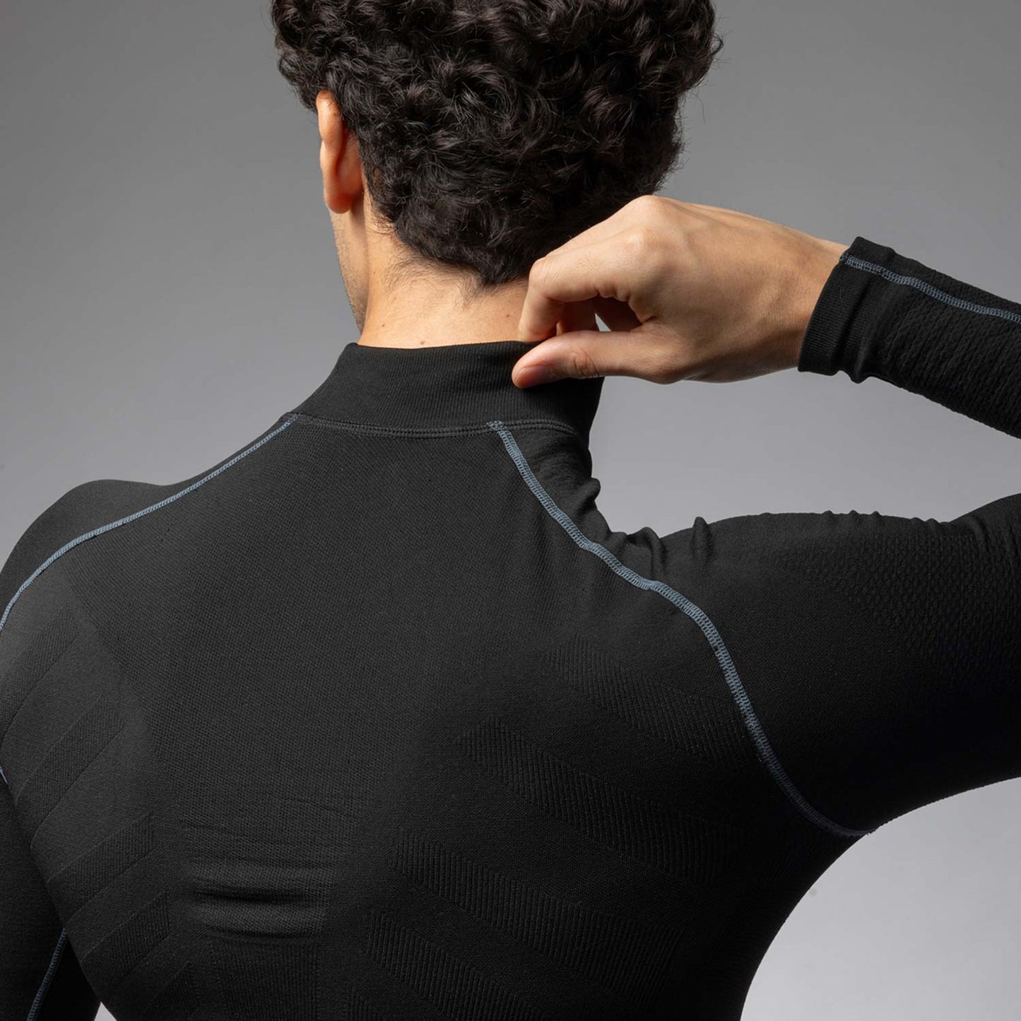 Ale Clothing Seamless S1 Carbon Baselayer