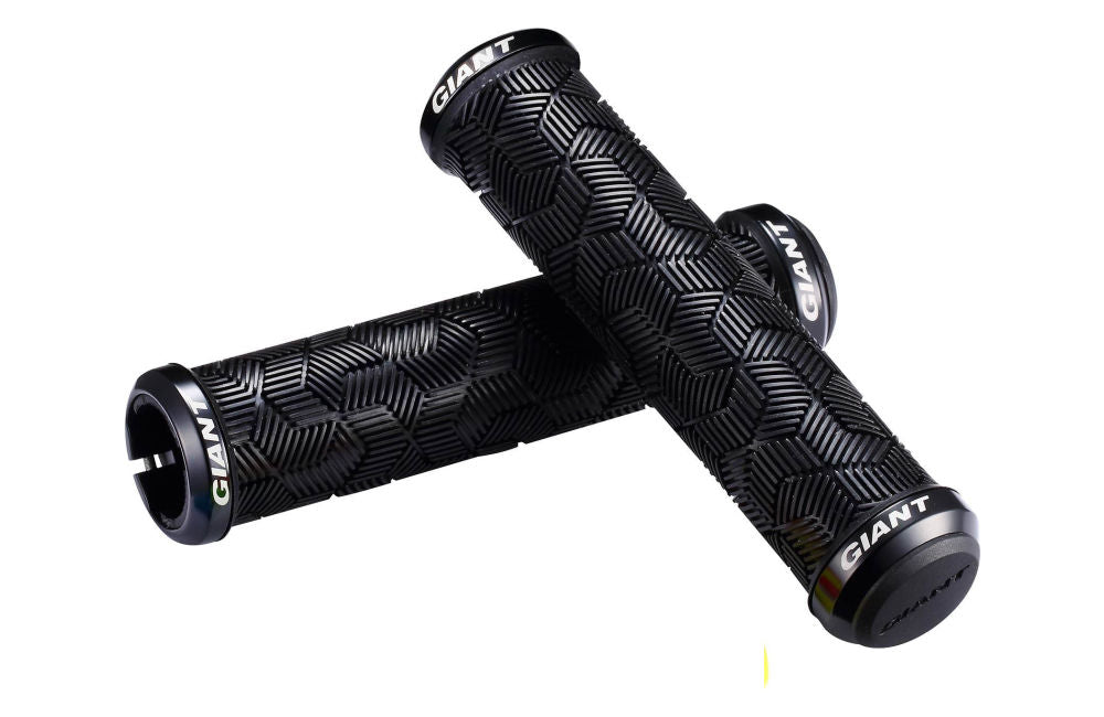 Giant Tactal Double Lock-On