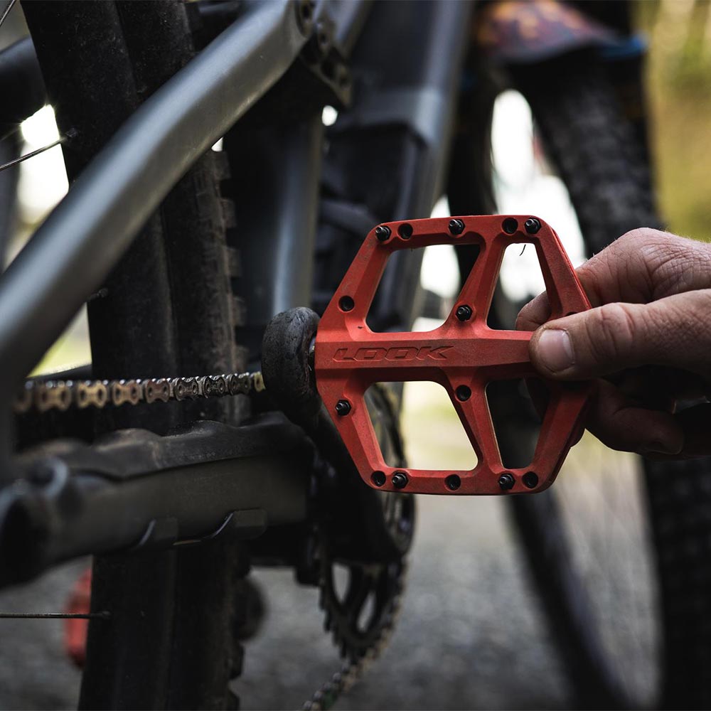 Look Trail Fusion Flat Red Pedals