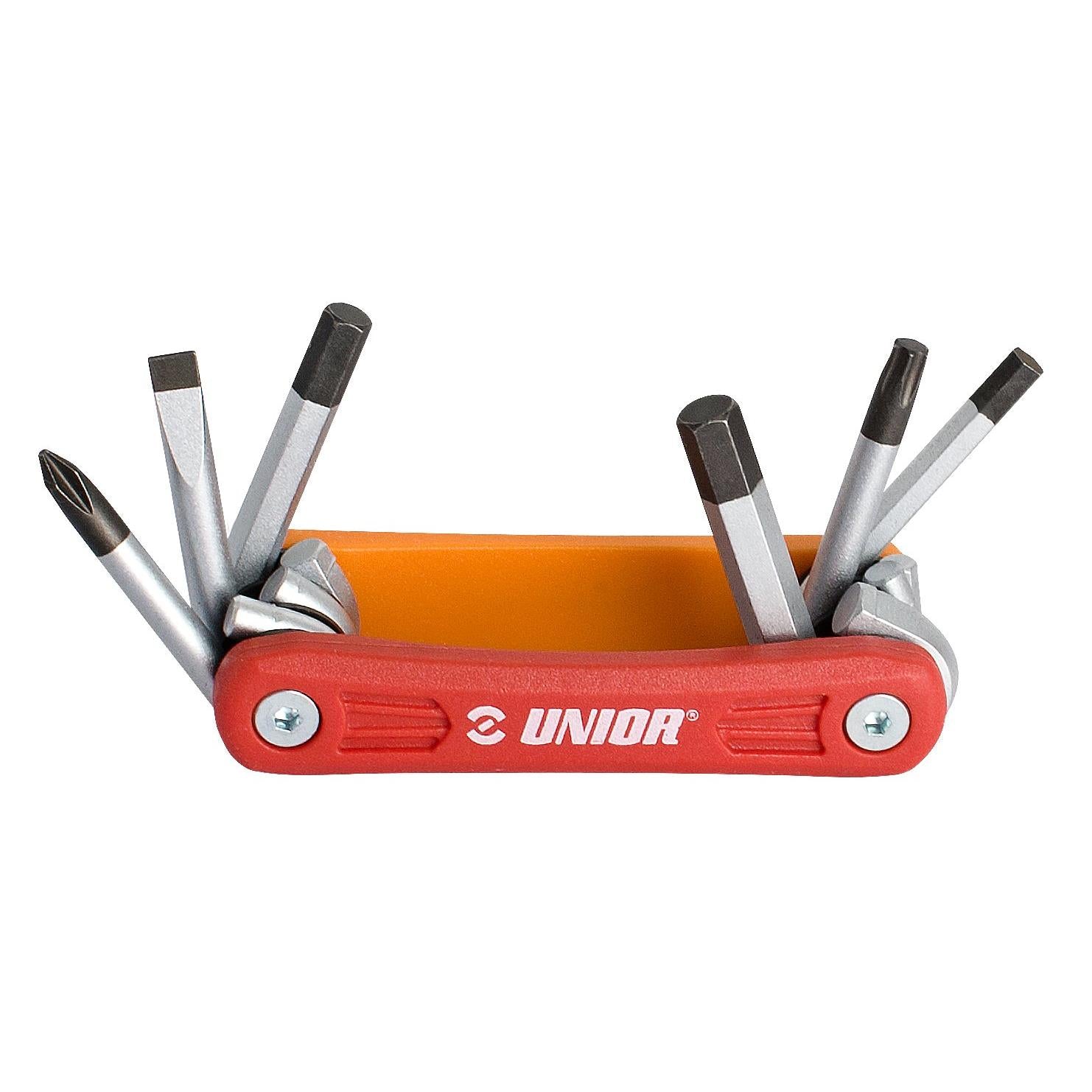 0:UN625904