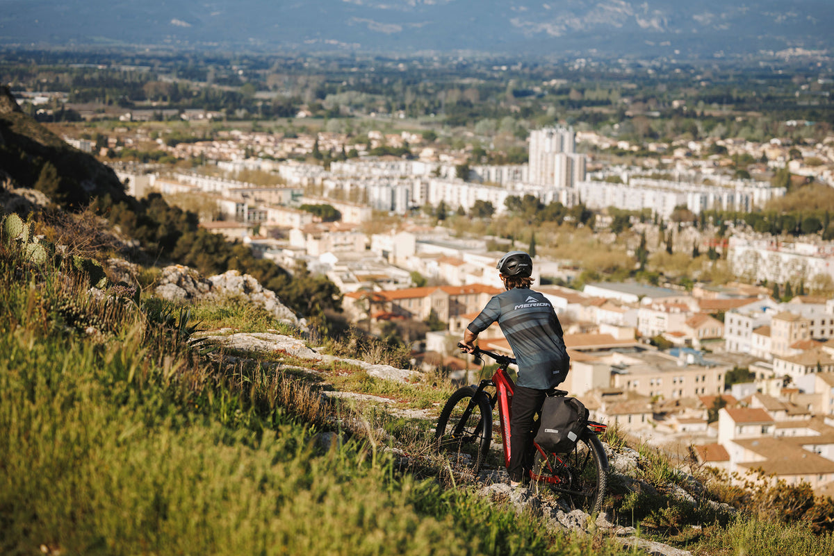 Merida eOne-Forty 675 EQ - Dark Red/Black - MY25 Electric Bike