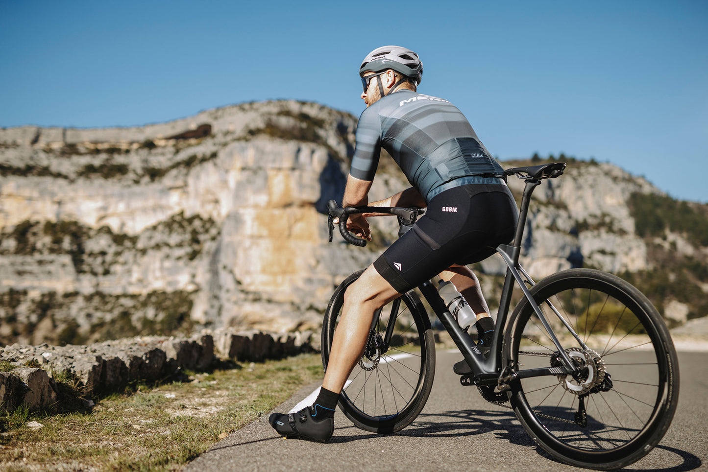 Merida Scultura Endurance 9000 - Silk Mountain Dust Blue (White) - MY26 Road Bike