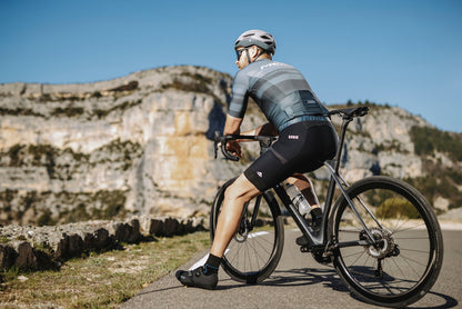 Merida Scultura Endurance 300 - Silk Cool Grey (Red) - MY26 Road Bike