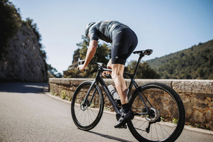 Merida Scultura Endurance 300 - Silk Cool Grey (Red) - MY26 Road Bike