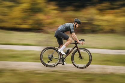 Merida Mission 9000 - Glossy Gunmetal Grey To Wildberry Fade - MY26 Gravel Bike