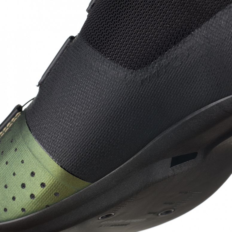 Fizik R4 Tempo Overcurve Wide