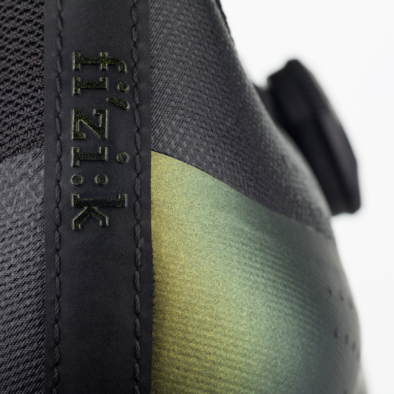 Fizik R4 Tempo Overcurve Wide