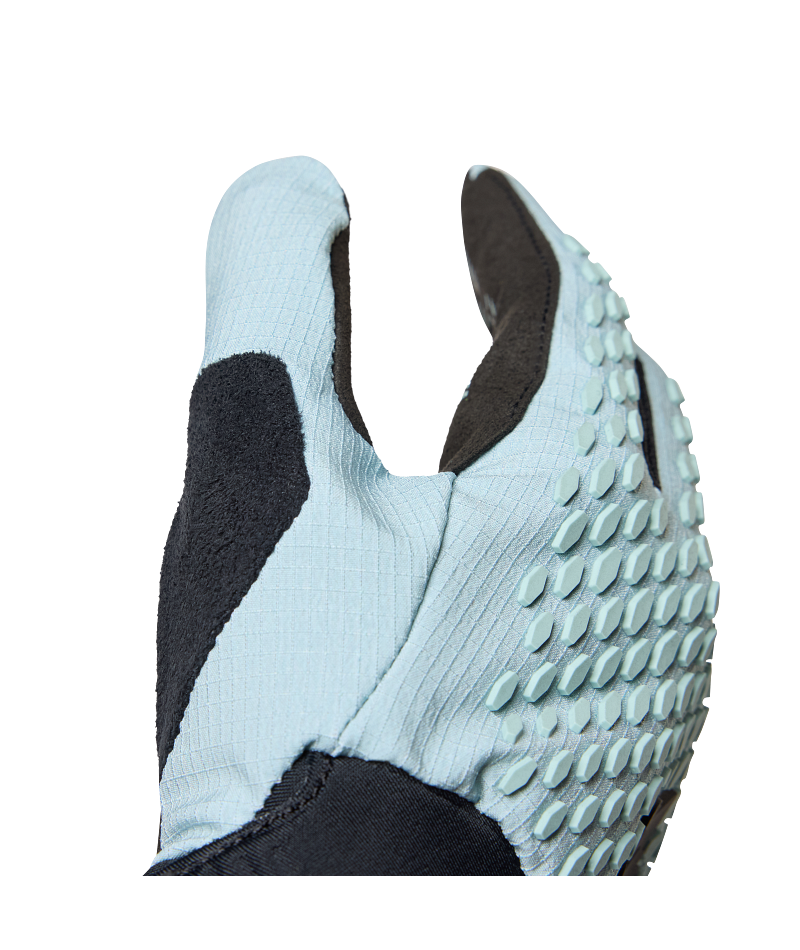 Fox W Defend Glove