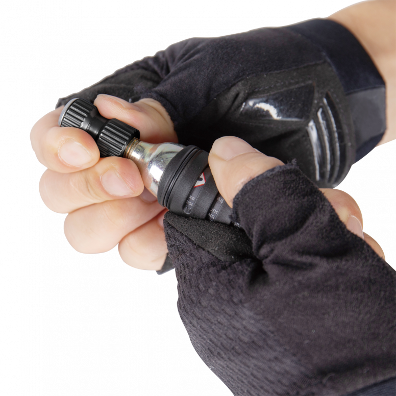 Topeak AirBooster Nano With 16g CO2