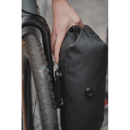 Topeak QR Fork Drybag 5.8L Bolt-On