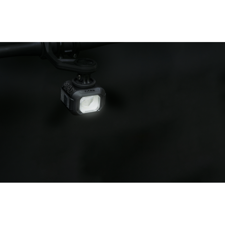 Moon Sport Titan Max (1700lm)