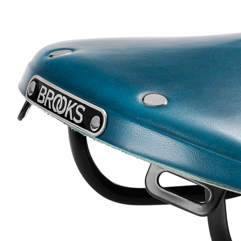Brooks B17