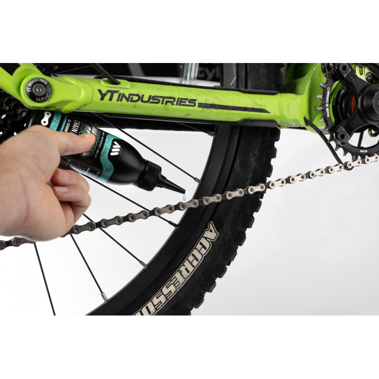 All Mountain Style Miami Glide Chain Wax