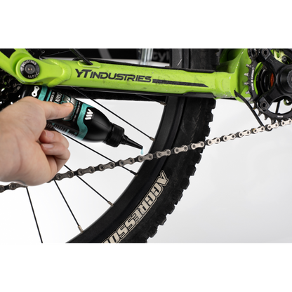 All Mountain Style Miami Glide Chain Wax