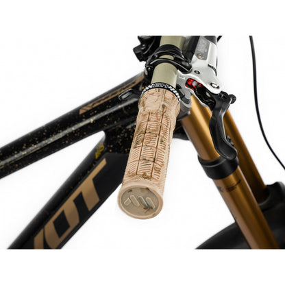 All Mountain Style Rise Grips Bernard Kerr Signature Edition