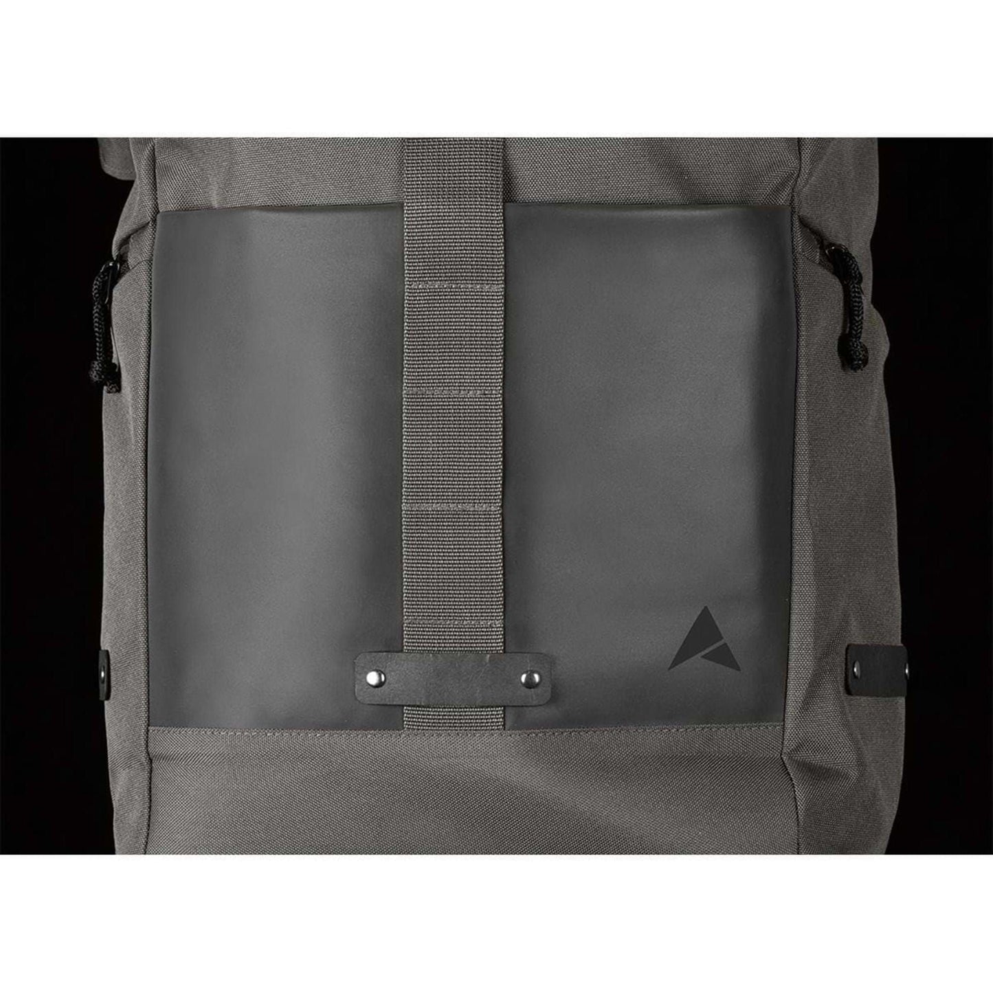 Altura Grid Cycling Backpack 2020: SMOKE