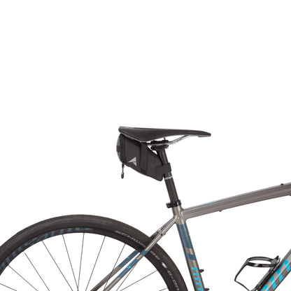 Altura Nightvision Medium Saddle Bag 2022: BLACK