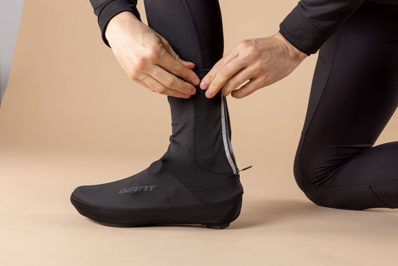 Giant Diversion Windproof Overshoe Covers 38-40