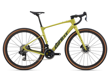 Giant Revolt Advanced Pro 0 2025