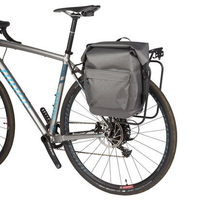 Altura Thunderstorm Adventure 15L Pannier 2024: CHARCOAL