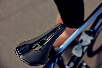 PRO Stealth Curved Performance Saddle, Stainless Rails, 142mm, Anatomic Fit