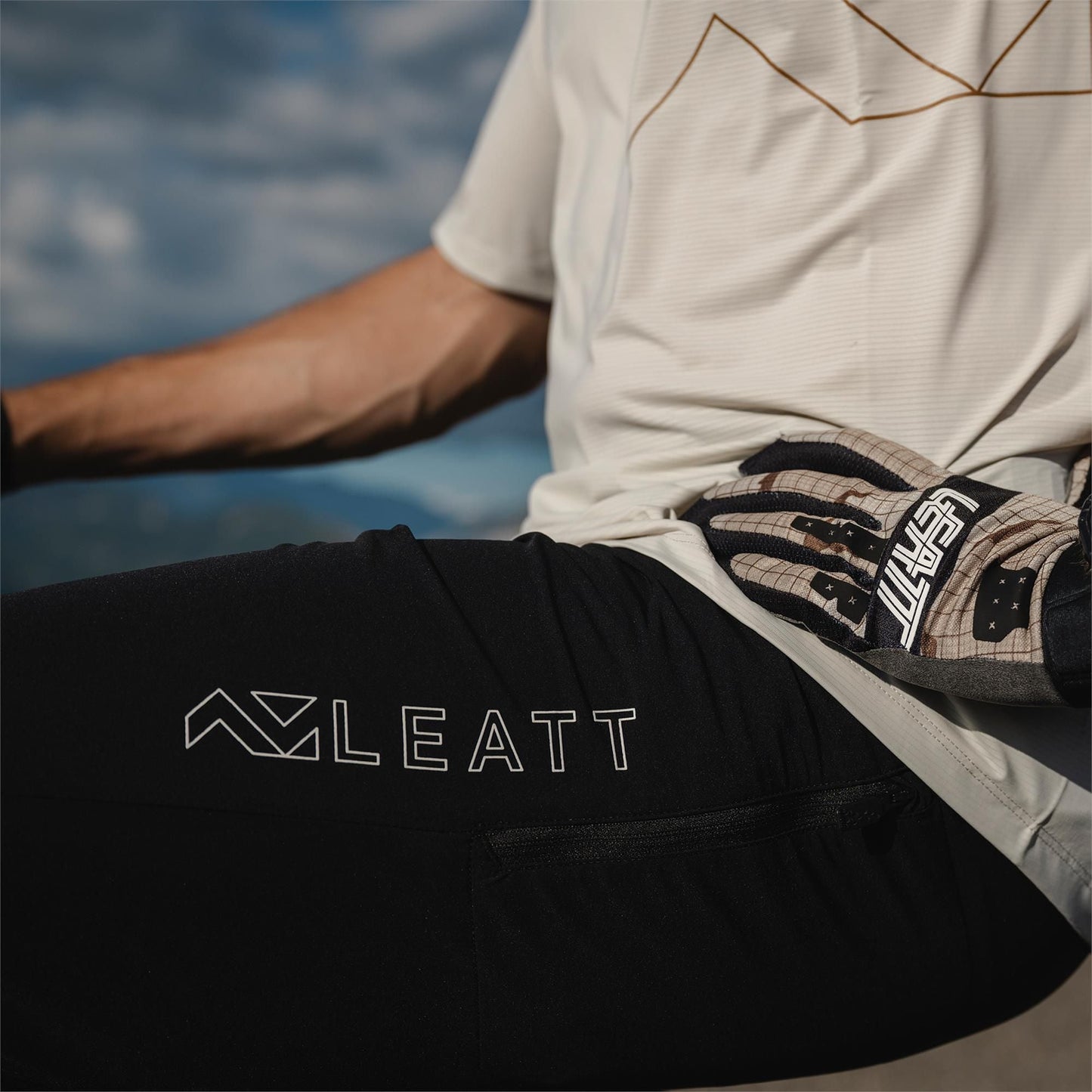 Leatt Trail 1.0 Mtb Shorts With Chamois Liner 35-37" Waist 2025