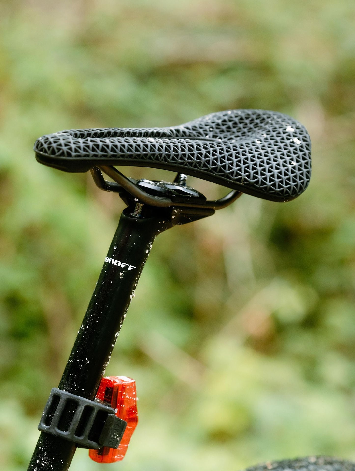 CatEye VIZ 100 Rear Bike Light