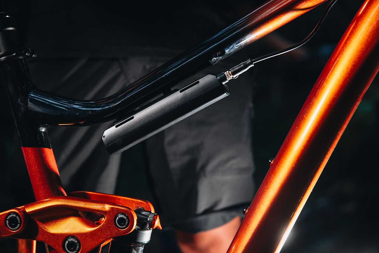 Giant Recon+ Hl 3000 Lumen Front Light
