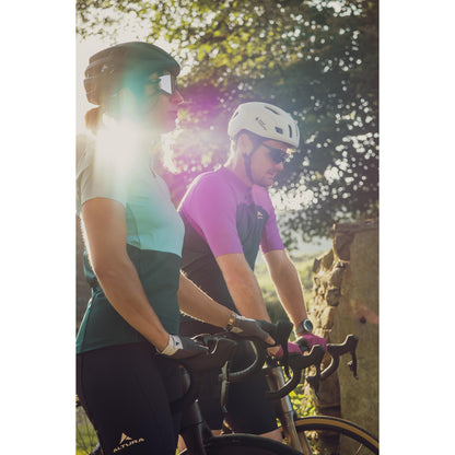 Altura Womens Airstream Shorts : BLACK