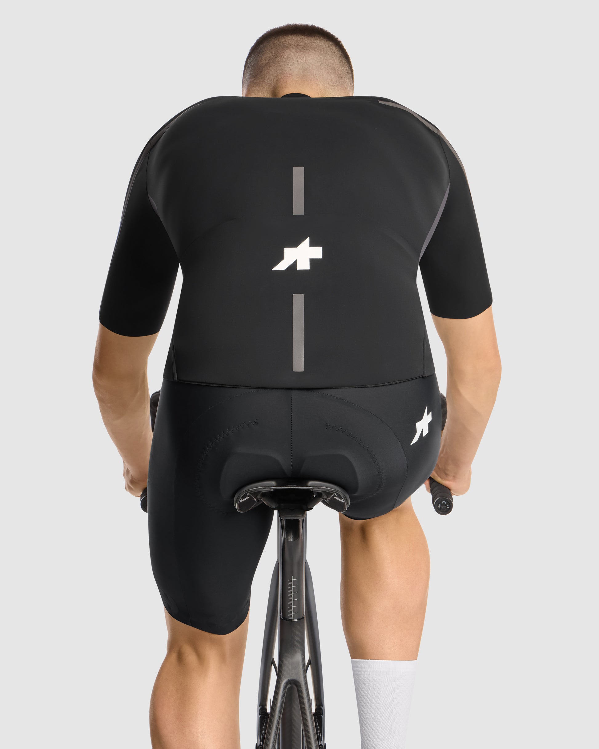 ASSOS EQUIPE R Thermo Rain Jersey S11 — view 10