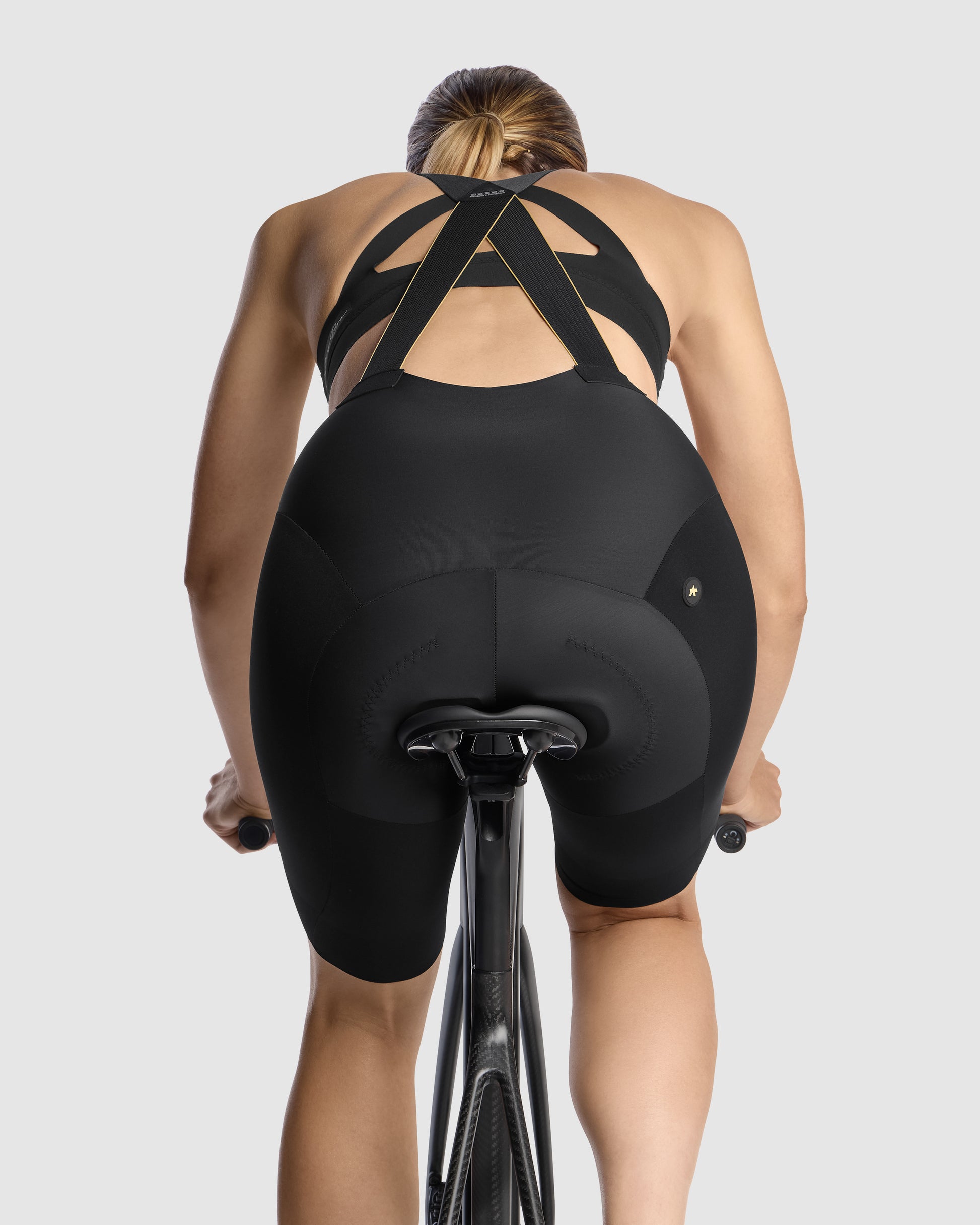 ASSOS DYORA RSV Bib Shorts S11 — view 10
