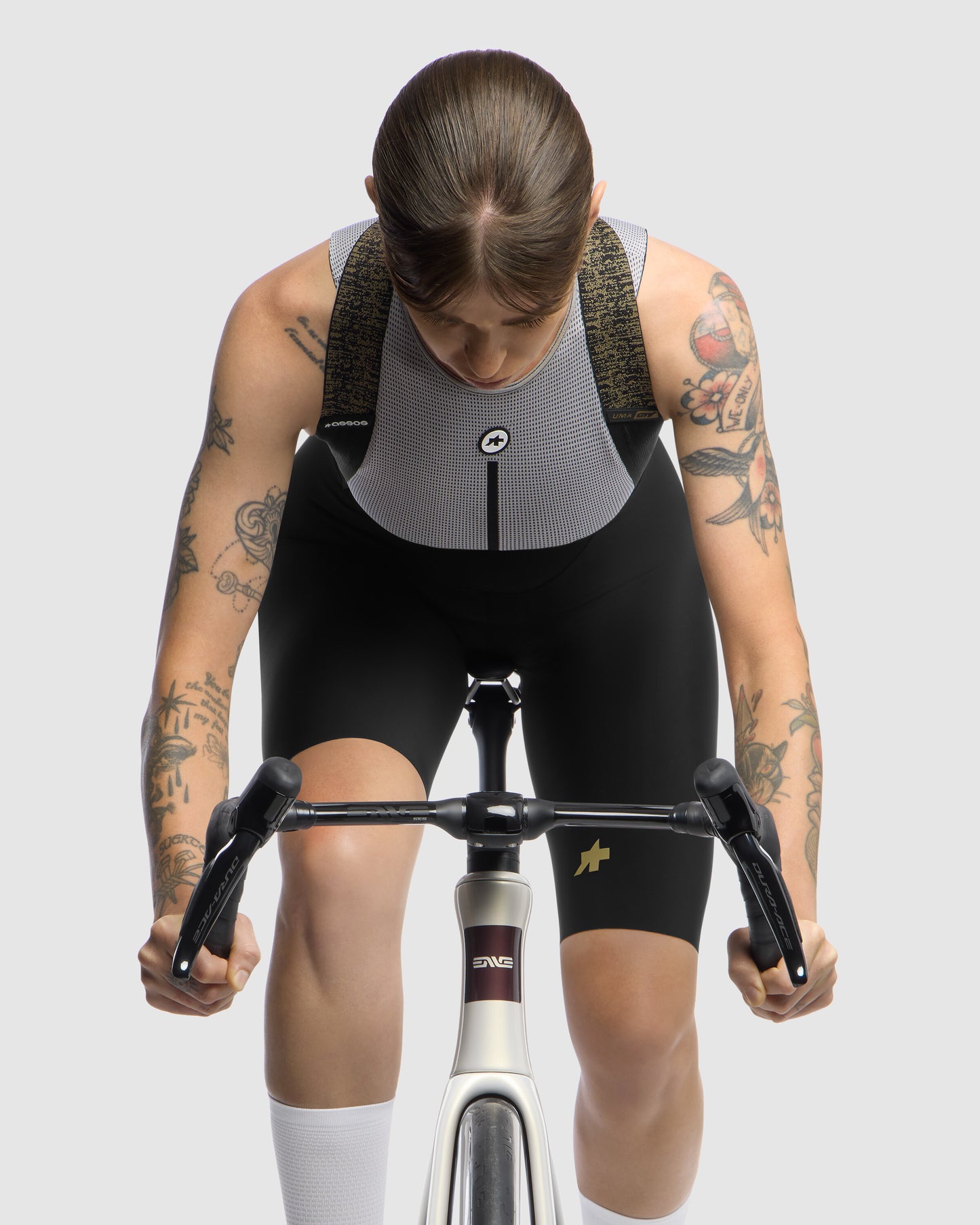 ASSOS UMA GTV Bib Shorts S11 — view 11
