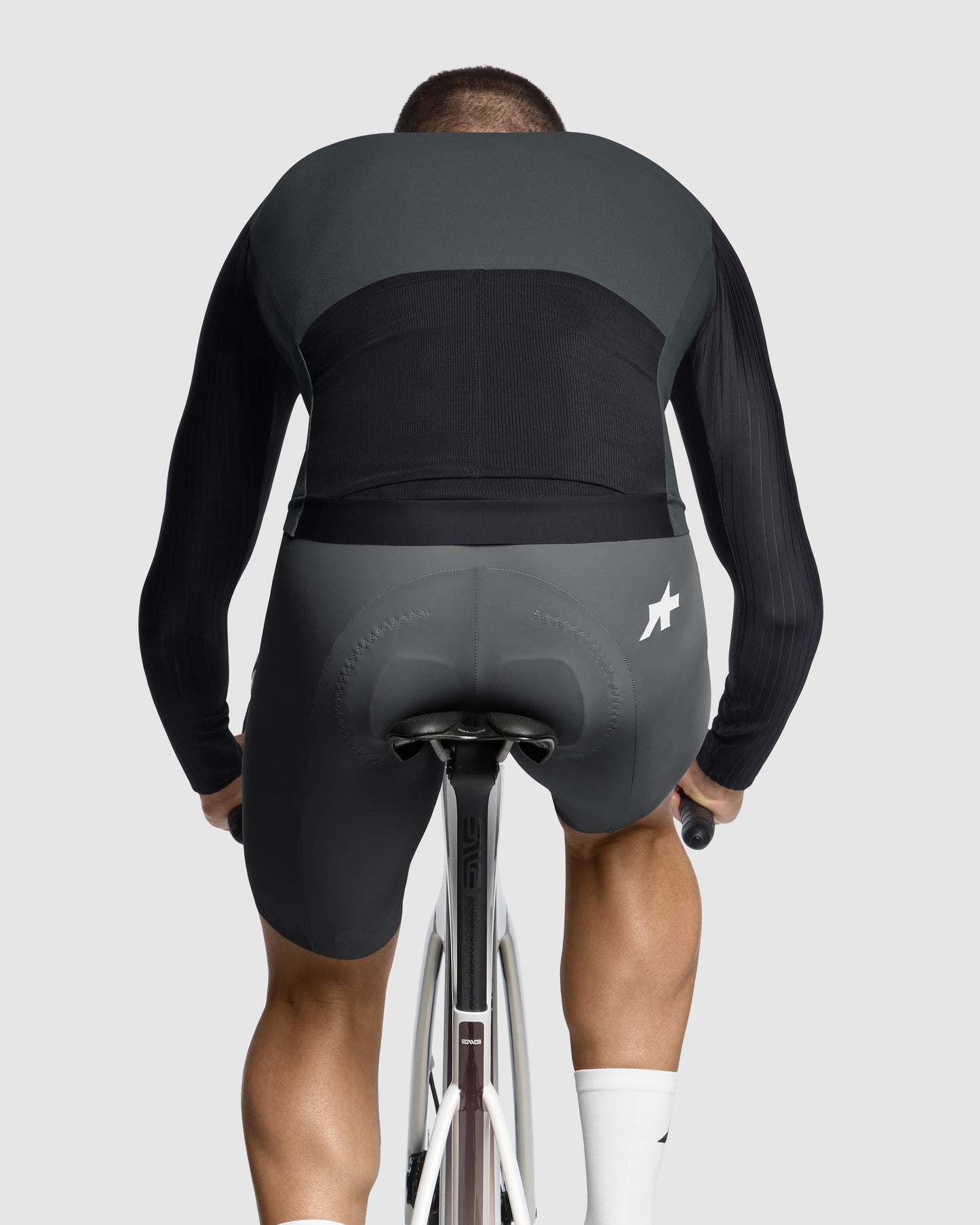 ASSOS EQUIPE ThermoBooster P1