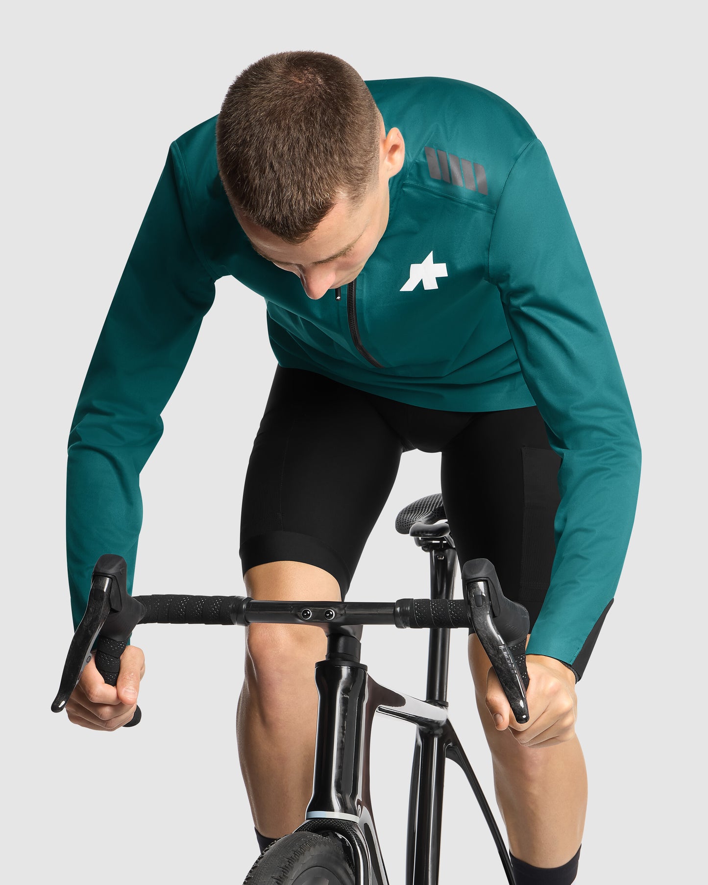 ASSOS TACTICA Rain Jacket T5