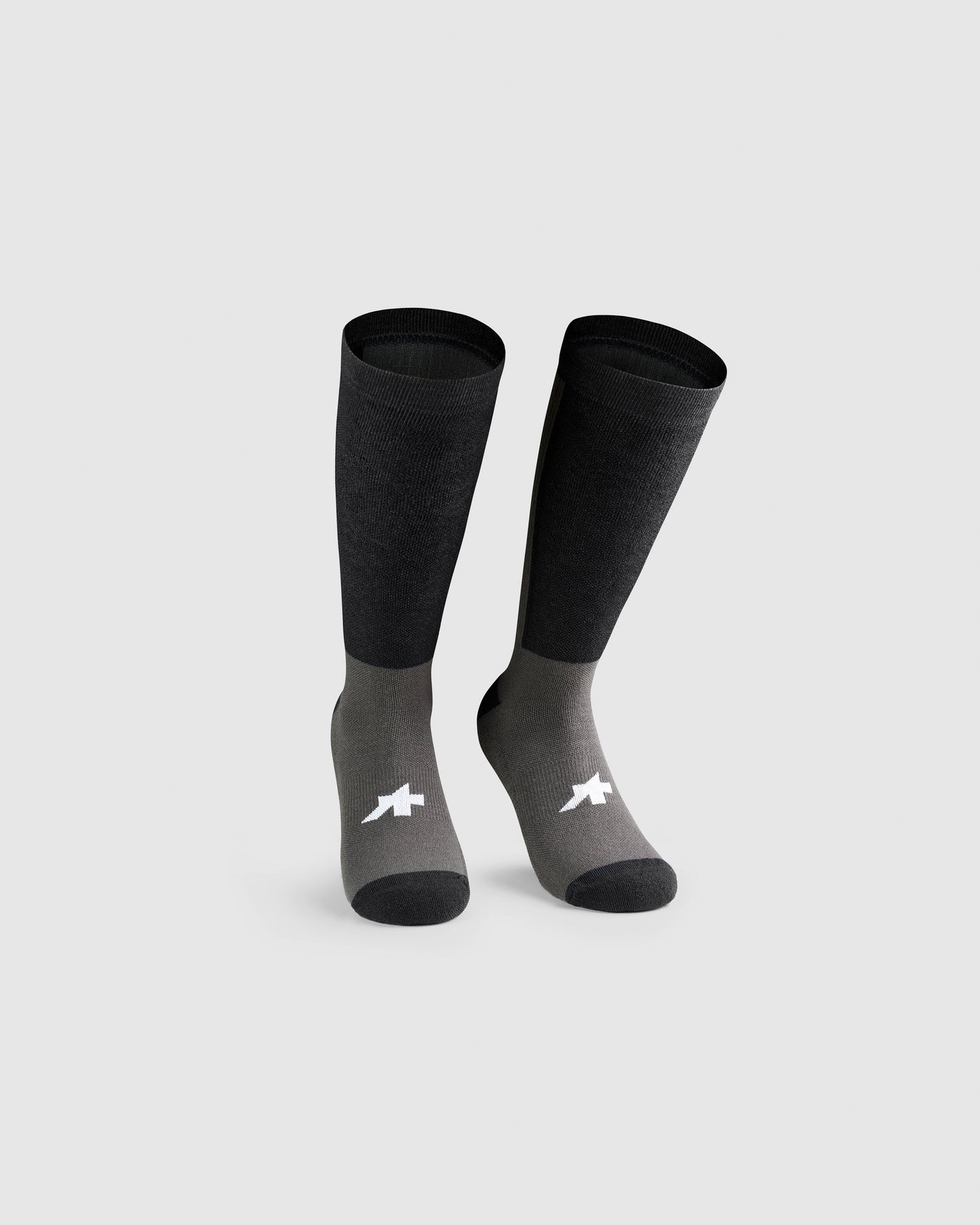 ASSOS TACTICA Winter Socks T5 — view 3
