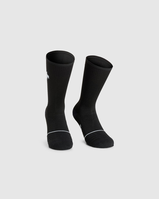 ASSOS EQUIPE Spring Fall Socks P1