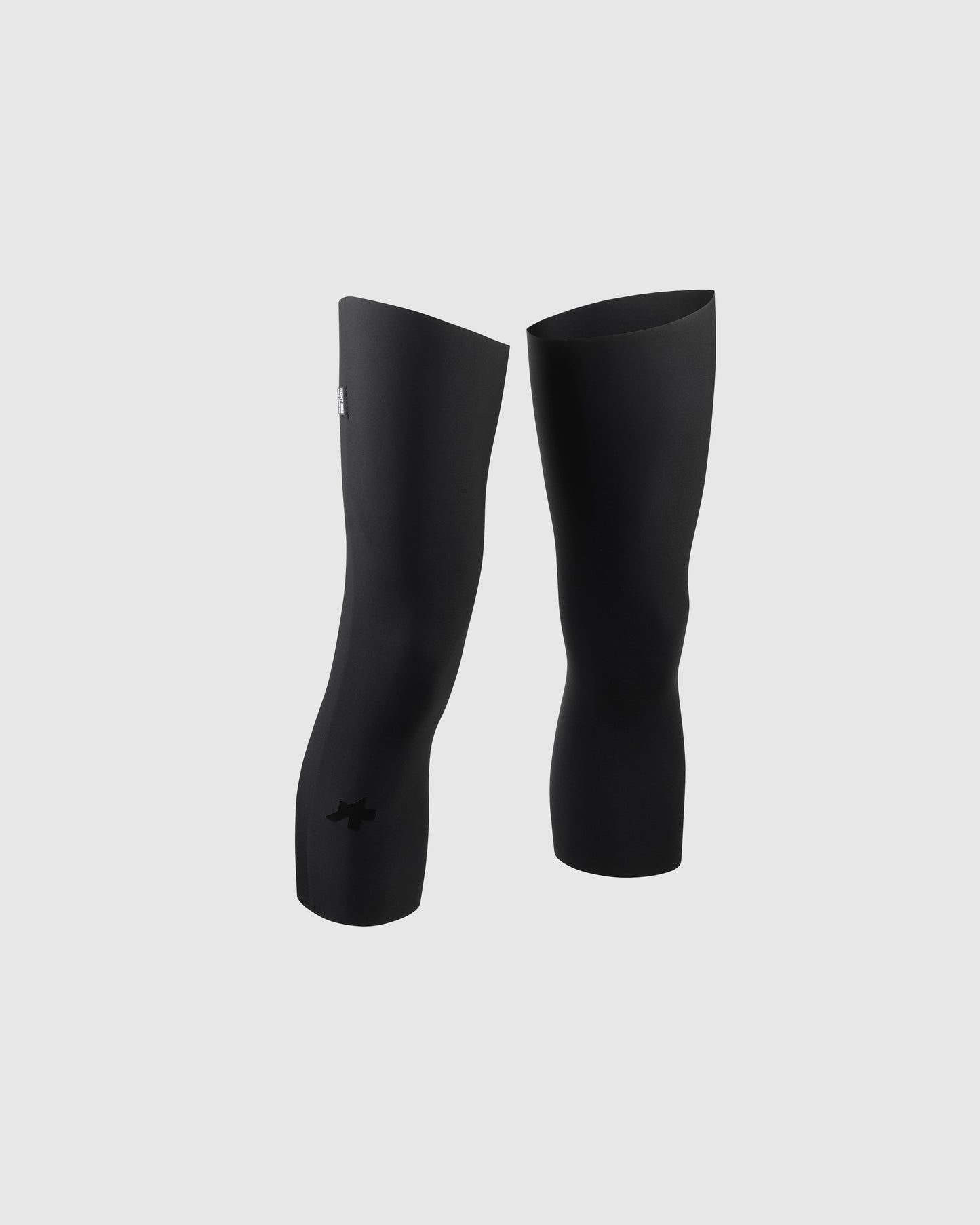 ASSOS R Winter Knee Warmers P1