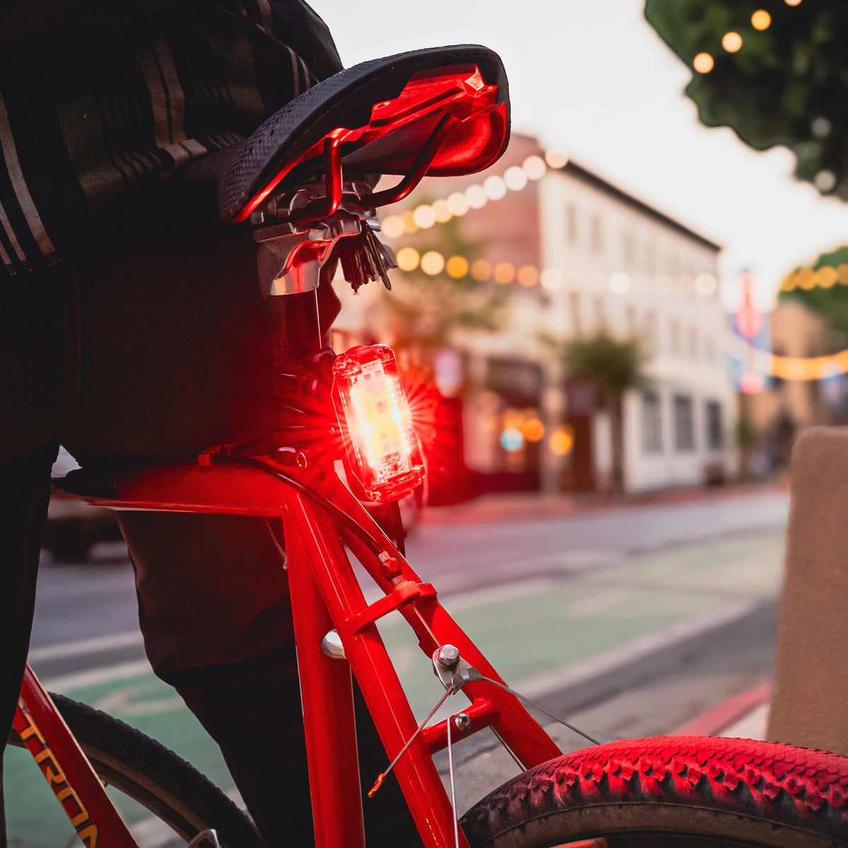 Lezyne Radar Pro 300 LED Rear Light - Black