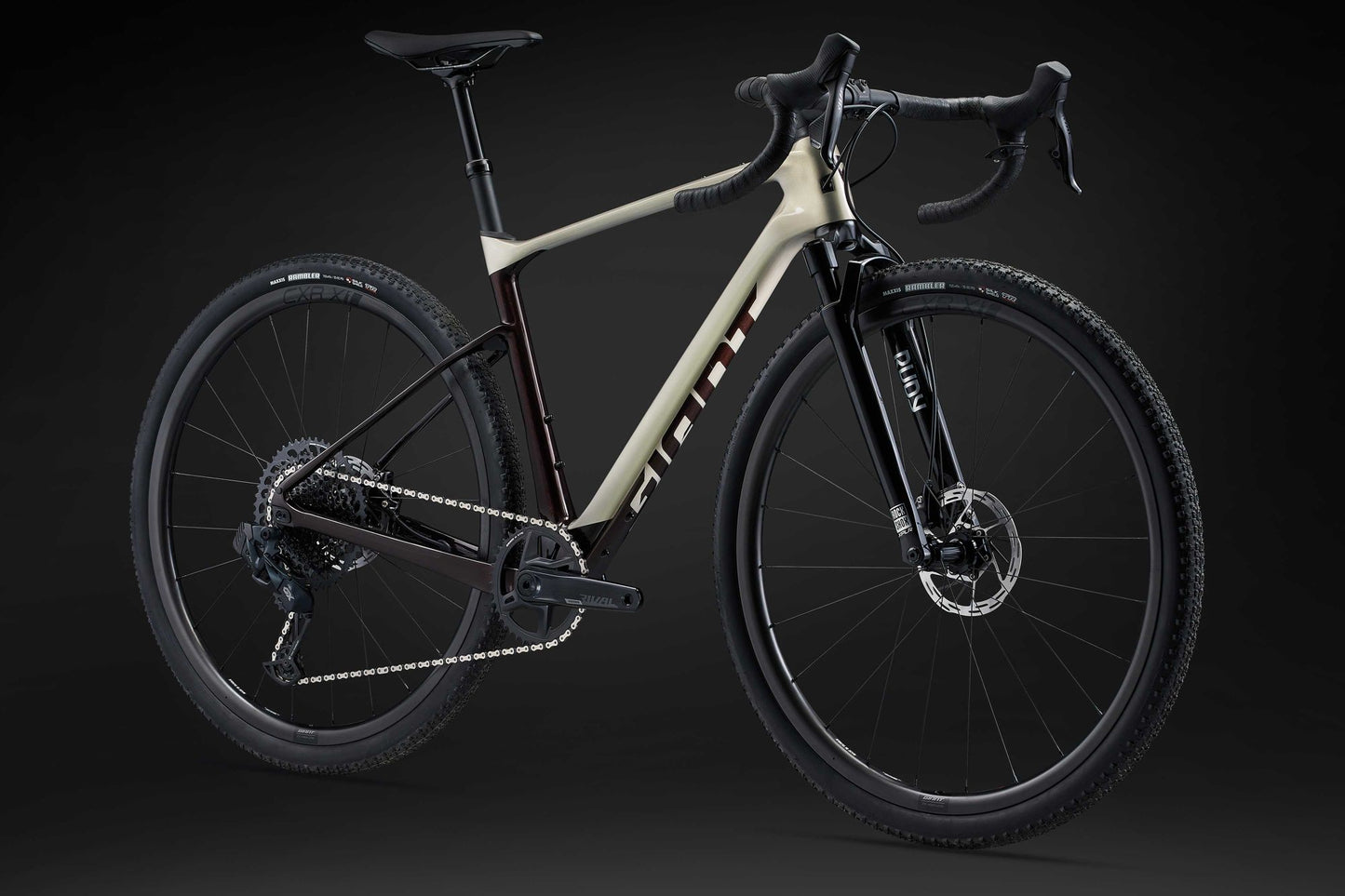 Giant Revolt X Advanced Pro 1 2024