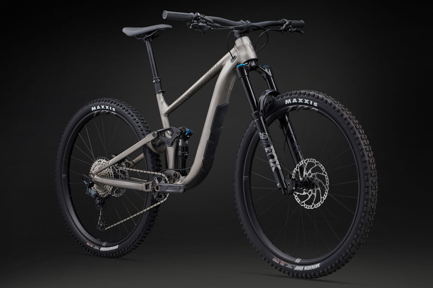 Giant Trance X 1 2024