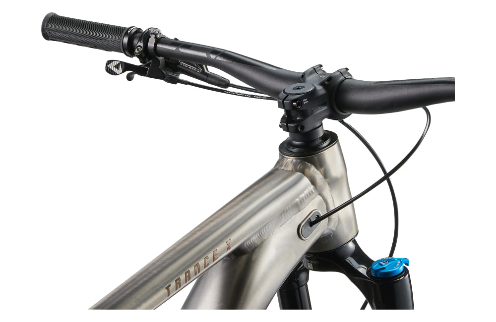 Giant Trance X 1 - detail