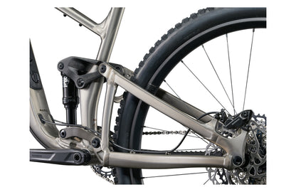 Giant Trance X 1 - detail