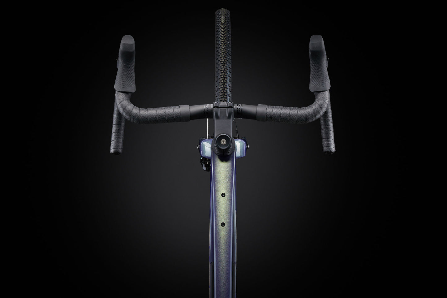 Giant Revolt Advanced Pro 0 2025