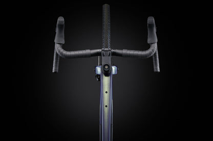 Giant Revolt Advanced Pro 0 2025